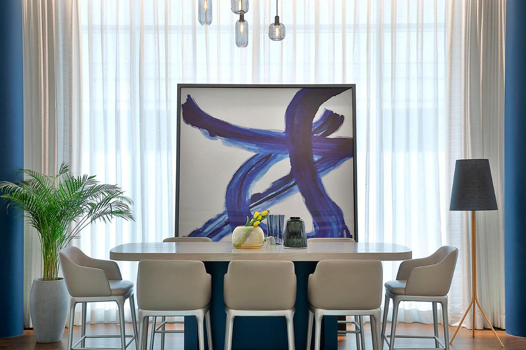 Voco Dubai By Ihg Hotel Luaran gambar A dining room