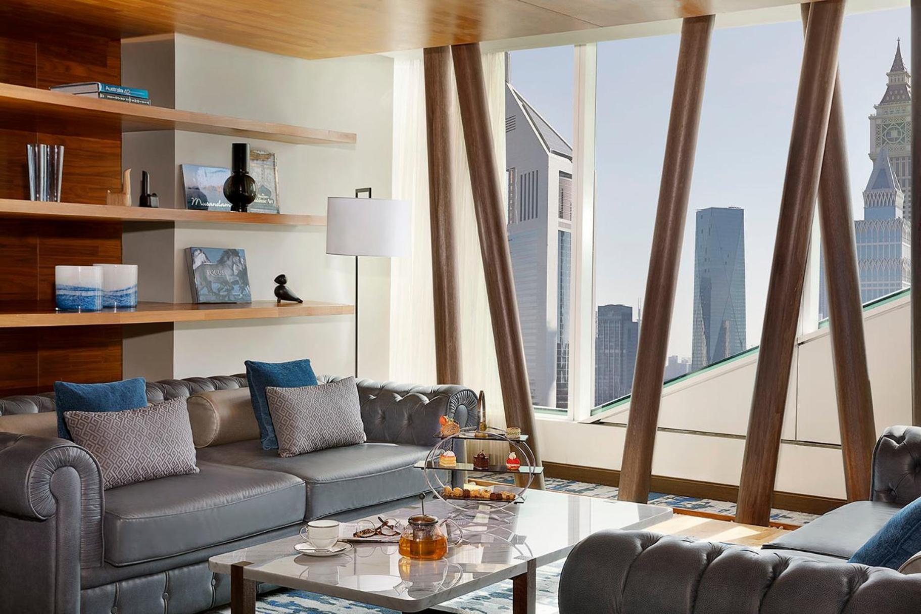 Voco Dubai By Ihg Hotel Luaran gambar The Living Room